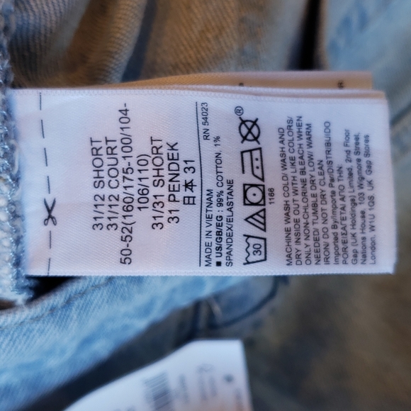 GAP Light Indigo Wash Sky High Waisted Rise Mom Jeans sz 31/12 Short NEW Women's - Picture 11 of 15